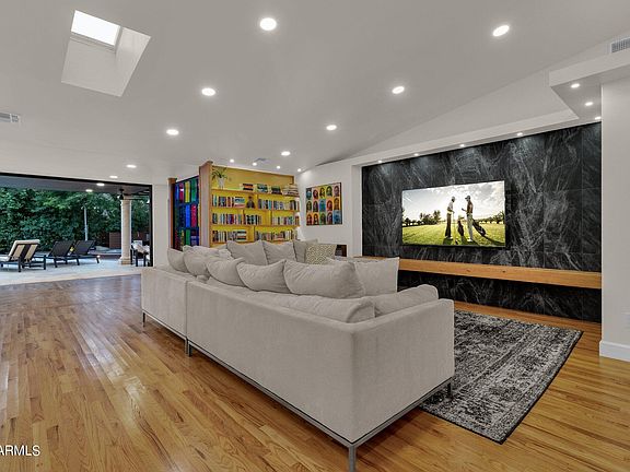 4th image of 8117 E DEL BARQUERO Drive