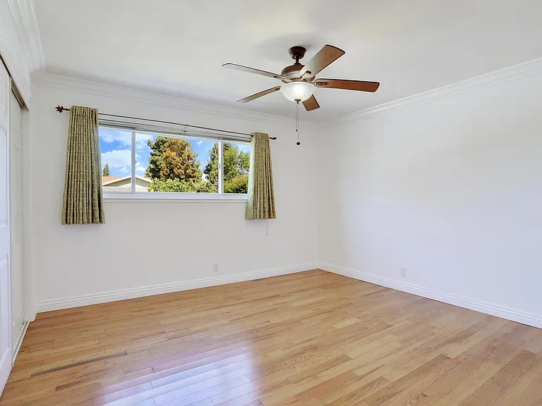 3209 Warwick Rd — Photo 22