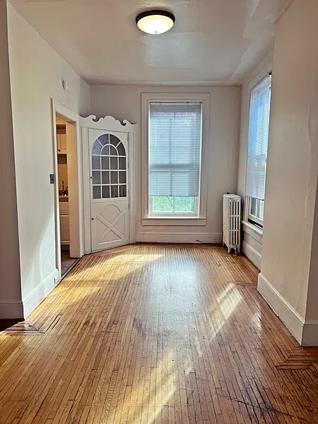 2 bed, $1,095 — Photo 4
