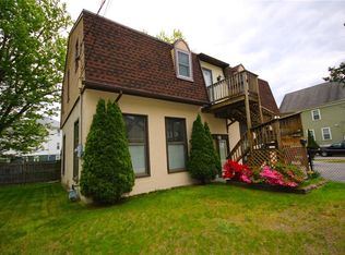 20 New St, Woonsocket, RI 02895