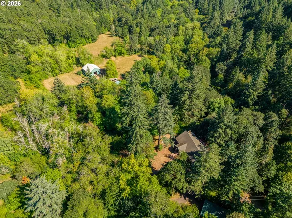 3400 NW High Heaven Rd, McMinnville, OR 97128