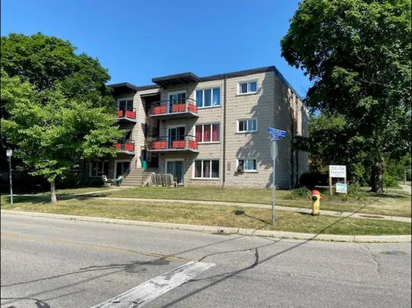 232 Louisa St #9A, Kitchener, ON N2H 5M7