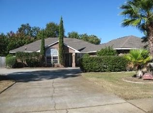 909 Mallory Dr, Panama City, FL 32405