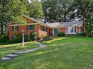 1433 Laburnum St, Mc Lean, VA 22101