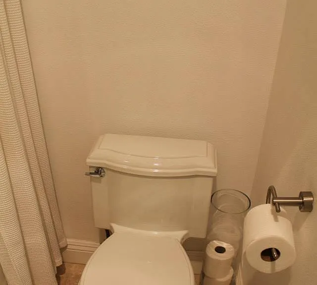 2263 Fox Hills Dr #101 — Photo 14