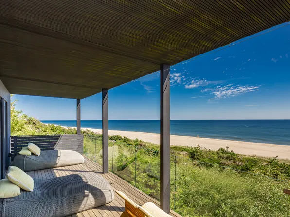 178 Old Montauk Hwy, Montauk, NY 11954