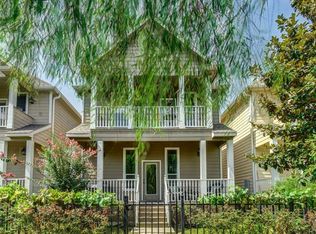 819 Garden Rose Ln, Houston, TX 77018