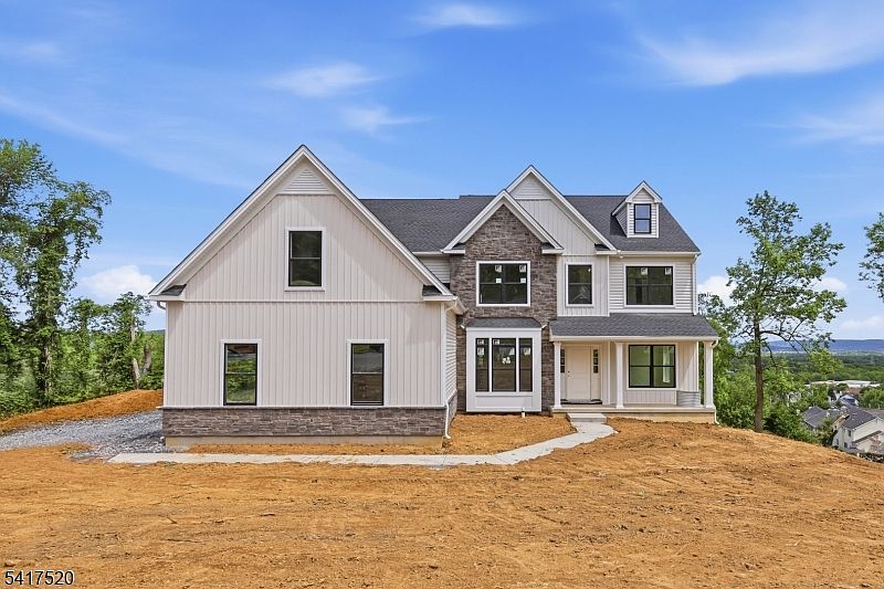 1st image of 6 Spring Ct