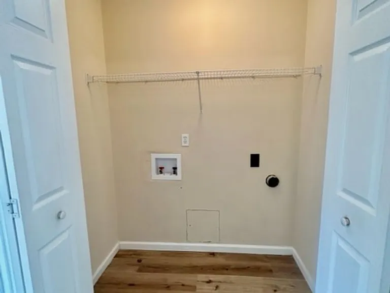 209 Swaying Pine Ct — Photo 16
