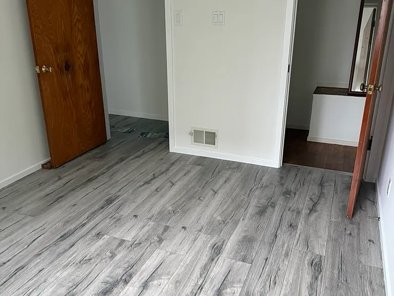 2743 Sutter St — Photo 5
