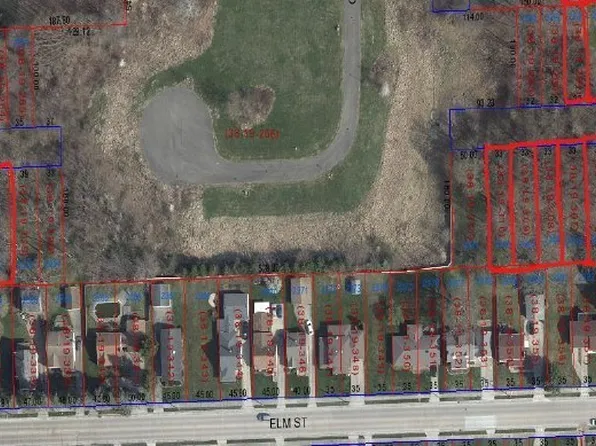 Brownlee St, Struthers, OH 44471