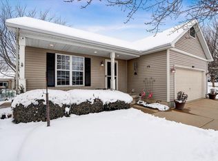 926 Harper Dr, Verona, WI 53593