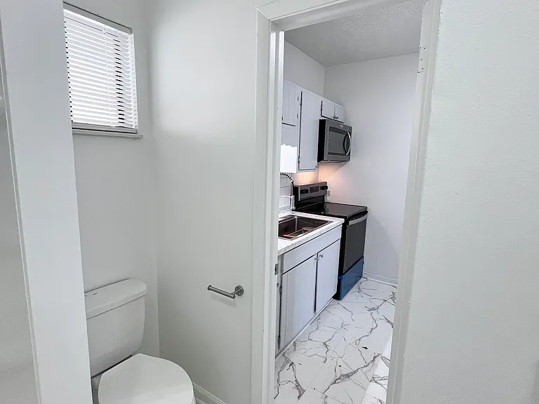 10240 Chapman Hwy #30 — Photo 10