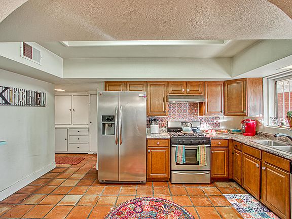 2nd image of 4201 Wallington Dr