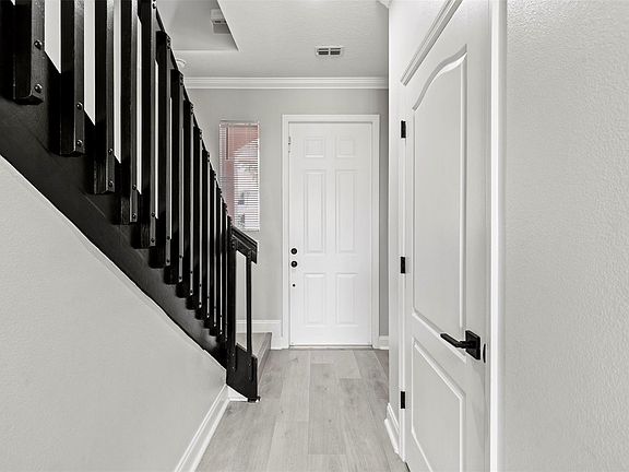 4th image of 2504 Seminole Palms Drive #2504