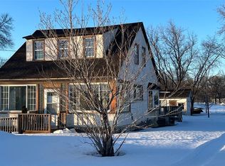 421 1st St SE, Avon, MN 56310