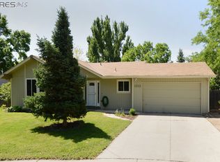 1828 Kinnikinnik Pl, Loveland, CO 80537