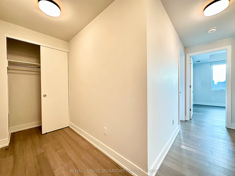 664 Spadina Ave #701 — Photo 12
