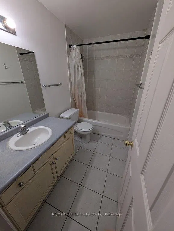 2 bed, $2,000 — Photo 4