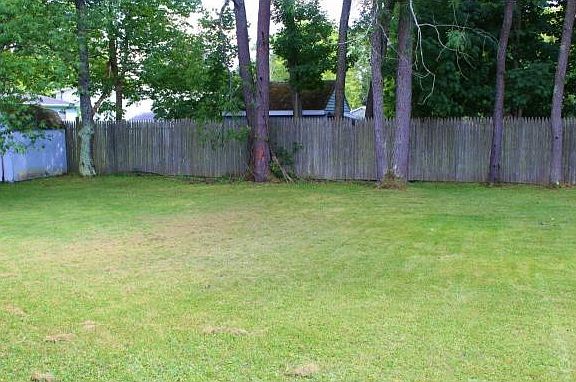 3rd image of 9 Watkins Ave