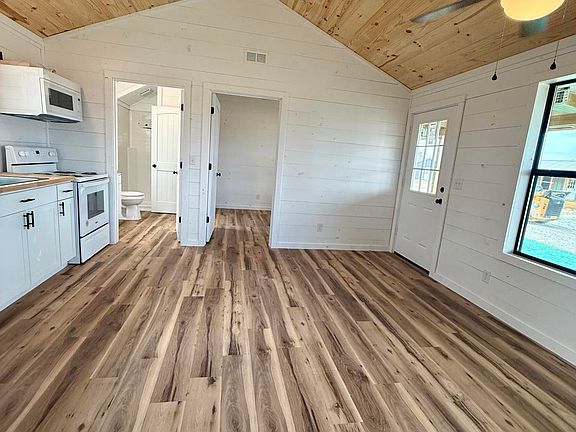 2nd image of 232 Private Road 6211 #11