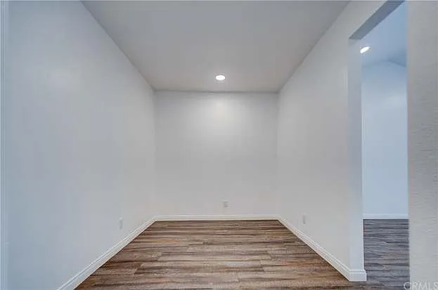 262 Streamwood — Photo 66