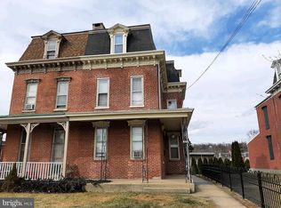 303 Chestnut St, Columbia, PA 17512