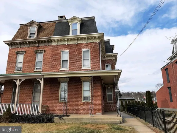 303 Chestnut St, Columbia, PA 17512