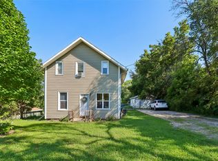 122 E Porter Ave, Des Moines, IA 50315