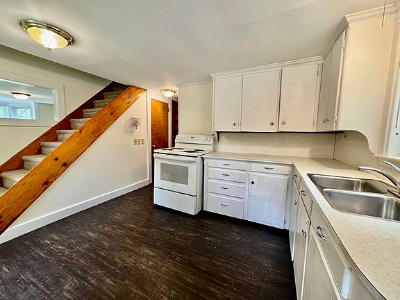 3rd image of 328 N Main Street