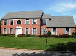 51650 Bluffside Ct, Granger, IN 46530