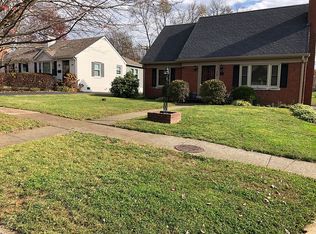 320 Boiling Springs Dr, Lexington, KY 40511