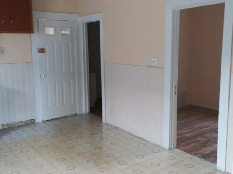 192 Weaver St #UPPER — Photo 13