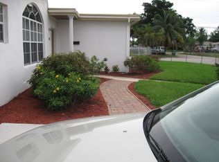 1901 NW 186th St, Miami Gardens, FL 33056