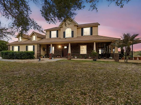 2nd image of 2921 Lampp Rd