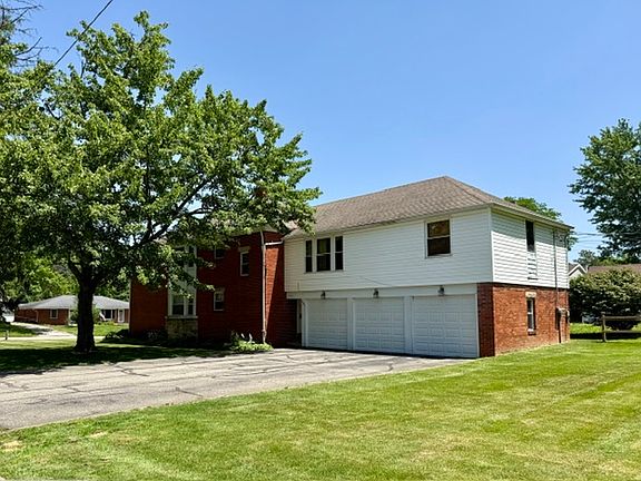 2nd image of 459 Overlook Rd #685