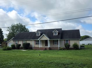 102 Cascade Ln, Bell Buckle, TN 37020