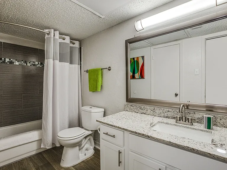 Willow - Bathroom