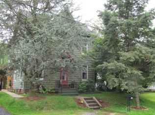 127 W Wesner Rd, Blandon, PA 19510