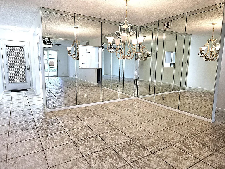 2803 Victoria Way #B1 — Photo 6