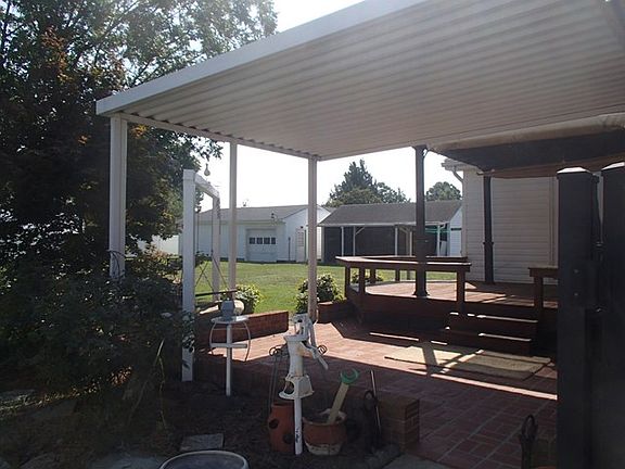 2nd image of 2605 Burtus Dr