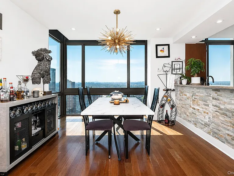 175 Huguenot St #3103 — Photo 9