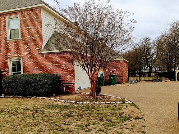 3rd image of 2636 Wells Ct
