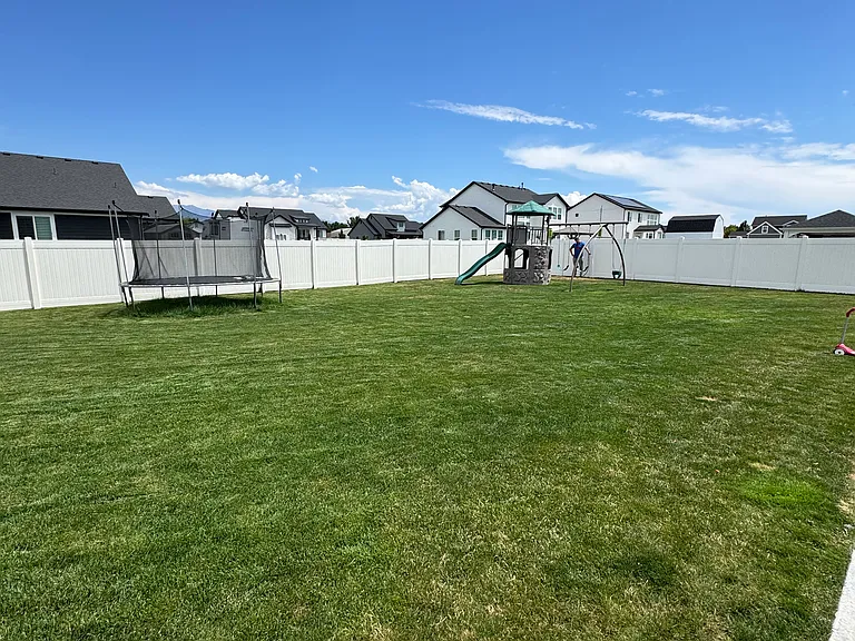 1434 N 4100 W — Photo 24