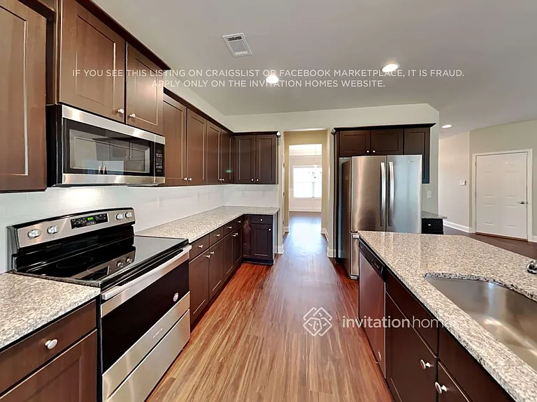 56 Oak Point Ct — Photo 7