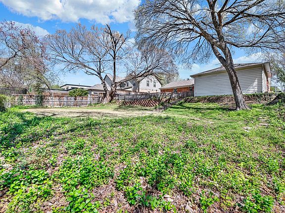 3rd image of 1237 Mohawk Trl