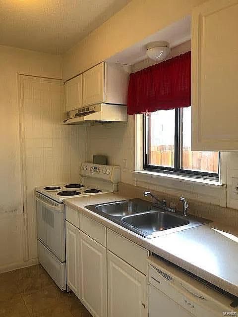 2nd image of 2102 Gascony Dr
