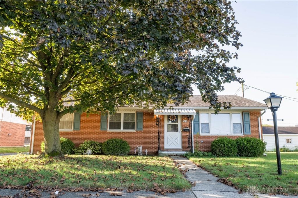 Real estate listing image
