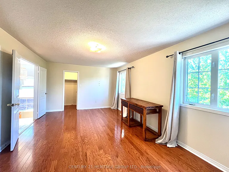 80 Belvia Dr — Photo 11