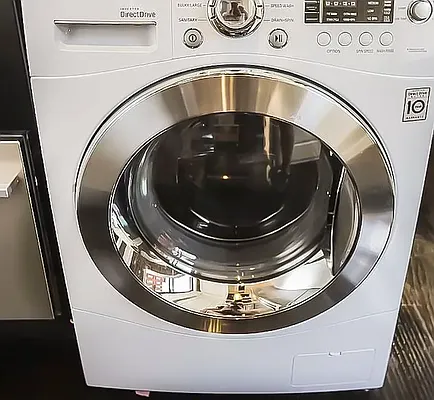 Rented by Avenues Real Estate | media 14